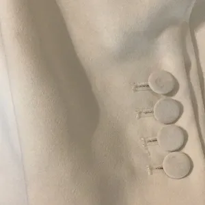 Express Size Small Cream Double Button Blazer Jacket. Preloved thumbnail 7