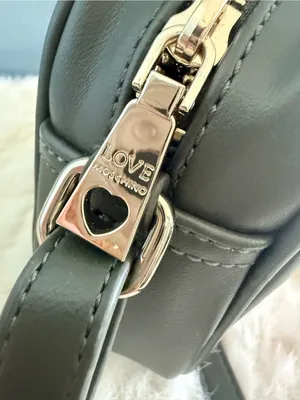 Love Moschino Camera Style Convertible Crossbody Belt Bag thumbnail 10