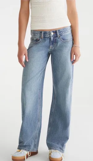 Aeropostale super low rise, baggy wide leg, dark wash jeans thumbnail 1