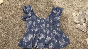 Hollister Floral Puff Sleeve Summer Crop Top M thumbnail 3