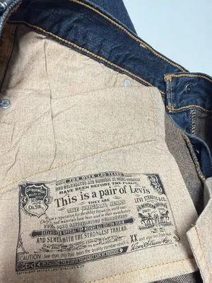 Levi's 501 Straight Jeans thumbnail 10