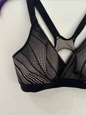 Lululemon Awake To Lace Bra 34D Black Barely Beige Wireless Sports Bra W2AQVS thumbnail 3