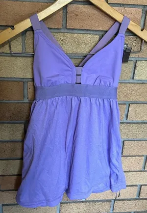 Lululemon Criss Cross Tank Purple Elastic Banded Size 6 thumbnail 1