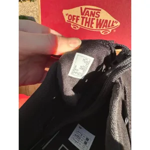 VANS Women's Doheny Canvas Black/Black Lace Up Canvas Sneaker Size 6 thumbnail 6