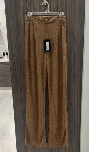 PrettyLittleThing Brown Beach Trousers thumbnail 1