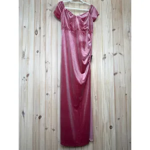 NWT Lulus Glorious Celebration Pink Velvet Off-the-Shoulder Maxi Dress Gala Sz L thumbnail 2