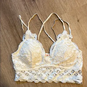 NWT- Altar’d State Ivory Lace Stretch Strappy Bralette Sz Large thumbnail 1