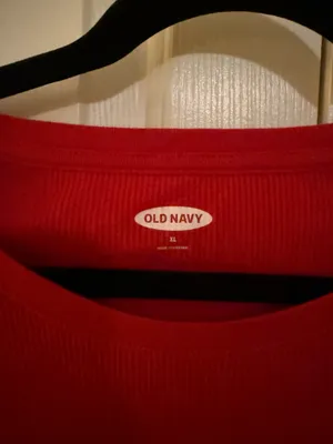 Red Old Navy Top thumbnail 2