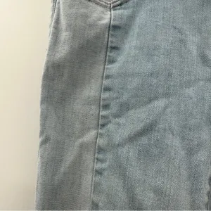American Eagle Light Wash Mid Rise Cropped‎ Jegging Jeans Size 4 thumbnail 9