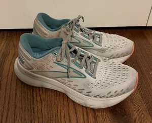 Brooks Glycerine 20 Womens Size 7.5 Outdoor Comfort Walking Running Shoes thumbnail 1