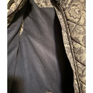 Vera Bradley Fleece vest Women's Small paisley‎ gray/Blue Polyester Cozy puff thumbnail 8