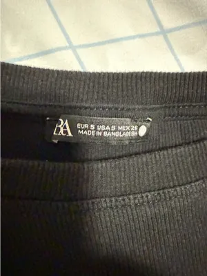 ZARA Crop Top Black Small thumbnail 3