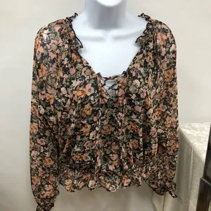 American Eagle medium peasant floral cottage core blouse thumbnail 1