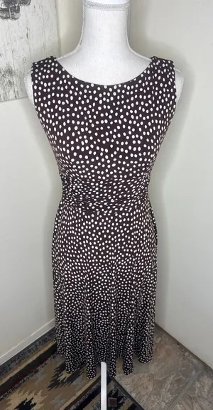 Perceptions Petite Brown & White Polka Dot Sleeveless Midi Dress - Size 4P thumbnail 1