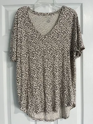 Short Sleeve Top thumbnail 1