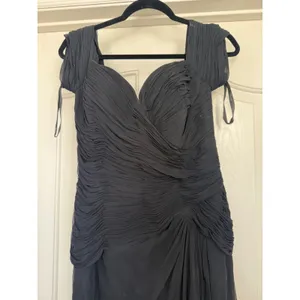 Tony Bowls‎ Evenings Black 100% Silk Ruched Formal Gown - Size 14 thumbnail 2
