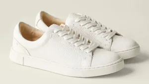 Frye Women’s Ivy Court Low Lace White Leather Sneakers Size 7.5‎ thumbnail 1