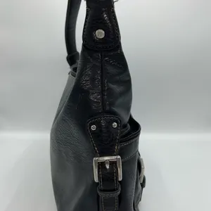 Liz Claiborne vintage Black Textured Shoulder Bag with Adjustable Strap thumbnail 5