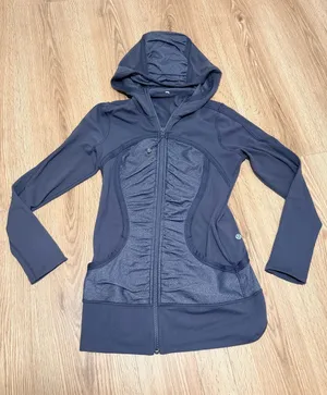 Lululemon Women's Size 4 Gray Ruched Full Zip Hoodie Jacket Heathered Panels thumbnail 1