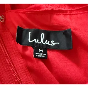 Lulus Renata Red Embossed Print Satin Keyhole Slit Adjust Maxi Dress Size M thumbnail 5
