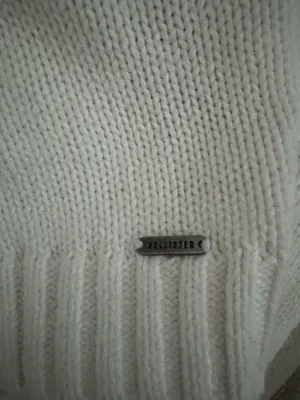 Hollister Sweater Cropped thumbnail 3