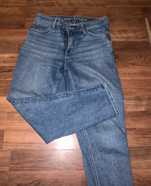 Outfitters High Rise Jeans thumbnail 1