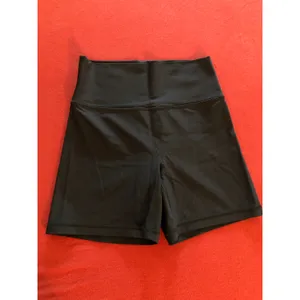 Peloton black bike activewear shorts Size Small thumbnail 3