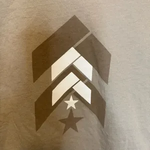 Barry’s Chevron Tshirt Tan Size M thumbnail 8