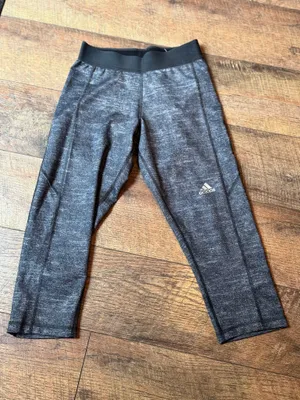 adidas Gray Heathered Capri Leggings XS | High Rise Workout Yoga Running thumbnail 2