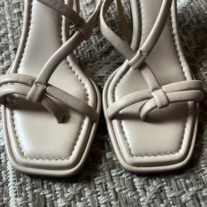 FRAME Addison leather slingback heels sz 5.5 thumbnail 5