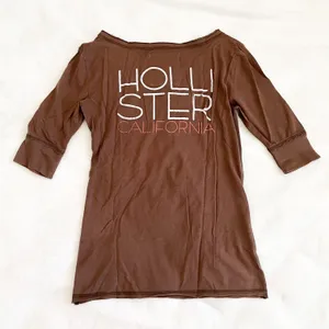 Hollister Brown Button Tshirt thumbnail 2