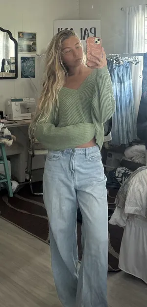 Green Kendal And Kylie V Neck Sweater thumbnail 1