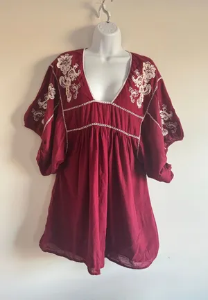 St. Roche Boho‎ Peasant Tunic Dress M Burgundy Embroidered Organic Cotton India thumbnail 1