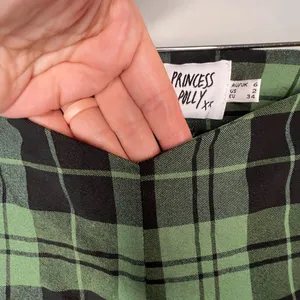 Princess Polly Plaid Green Women's Pants Holiday Plaid thumbnail 4