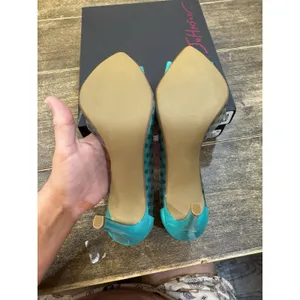 Betsey Johnson Womens Heels Size 8.5 Turquoise Gingham Bow Pointed Toe Vinyl thumbnail 7