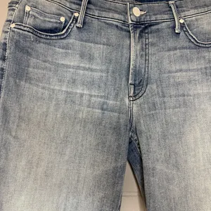 MOTHER The Dropout Jeans in Clear As Day Women’s Sz 27 Raw Hem Light Wash Cotton thumbnail 2