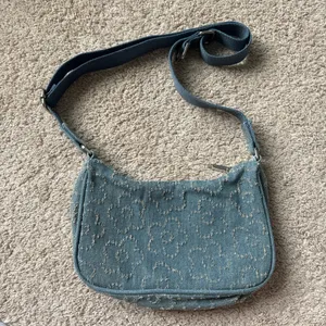 Wild Fable Blue Mini Bag Crescent Style thumbnail 3