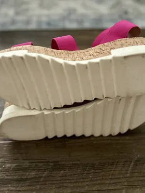 Steve Madden Bandi Fuchsia Pink Elastic Strap Cork Platform Wedge Sandals Sz 9.5 thumbnail 6