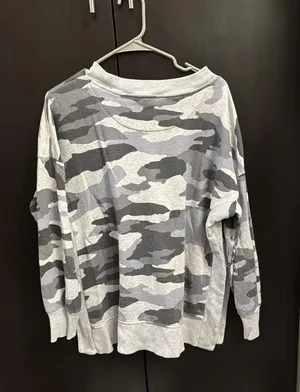 Pullover thumbnail 2