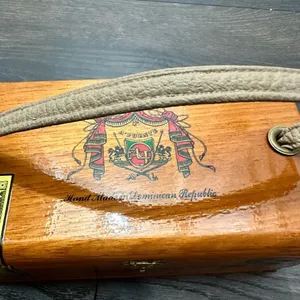 Handmade Canones Dominican Republic Cigar Box Purse thumbnail 3