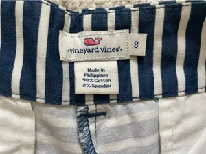 Vineyard Vines Shorts thumbnail 3
