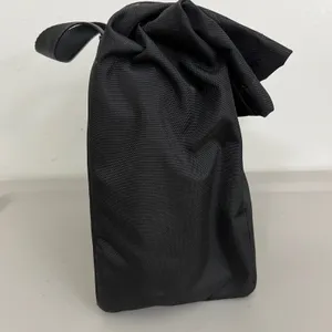 Vera Bradley Lunch‎ Bag Womens OS Black Roll Top Insulated Bag thumbnail 5