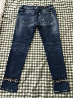Miss Me Jeans thumbnail 4