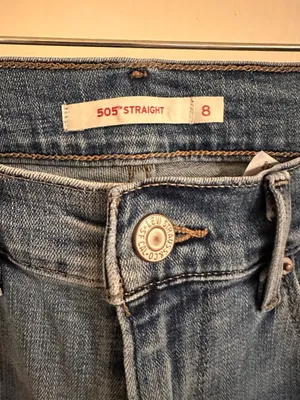 Levi’s 505 Straight Leg Women’s Blue Jeans Size 8 Medium Wash Denim W 28 L 30 thumbnail 4