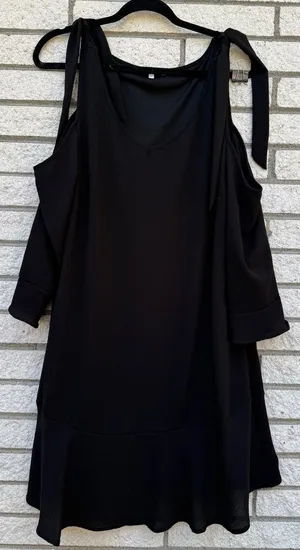 Andree by Unit Black Cold-Shoulder Tie-Strap Dress - Women's thumbnail 1