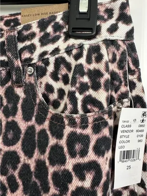 Pacsun Casey Low Rise Baggy Jeans Leopard NWT Size 25 thumbnail 7