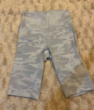 Lululemon Wunder Under gray/white camo high rise long biker shorts size 4 thumbnail 1
