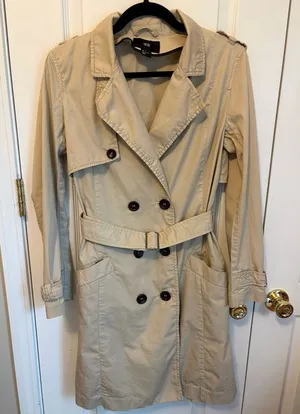 H&M Classic Beige Trench Coat – Belted, Double Breasted – Size 4 thumbnail 1