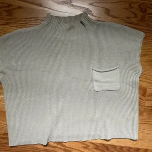 Cropped cotton sweater sleeveless thumbnail 1