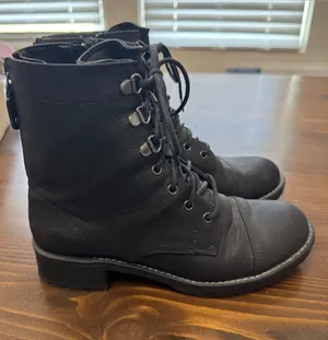 Lonely Ghost G.H Bass combat boots thumbnail 1